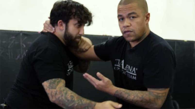 MMA Coaches at The Arena Breakdown Several Options in the clinch