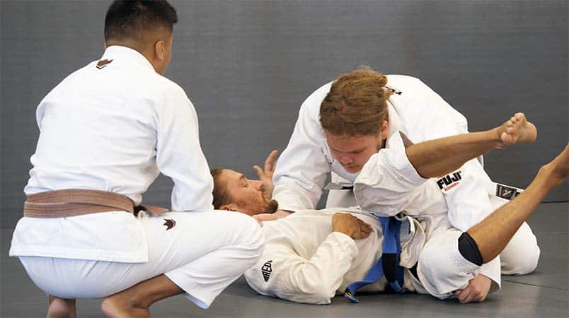 Coach Bryan Del Guerrero teaching the Beginner Jiu Jitsu Class